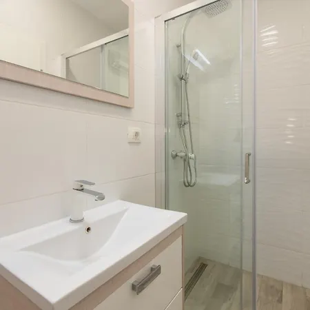 Finta Apartman